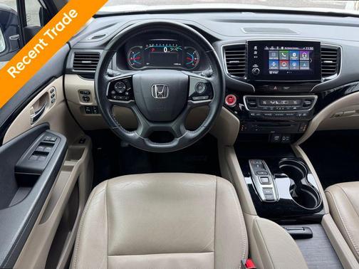 2021 Honda Pilot Touring 8-Passenger