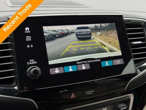 2021 Honda Pilot Touring 8-Passenger