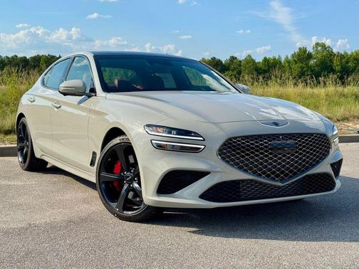 Vatna Gray 2026 Genesis G70 3.3T RWD Sport Prestige