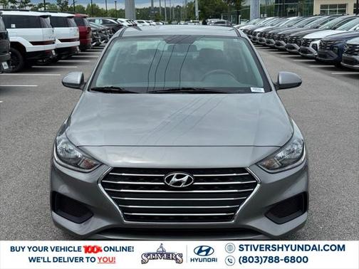 2022 Hyundai Accent SE