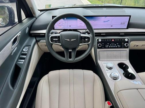 Makalu Gray 2026 Genesis GV80 2.5T
