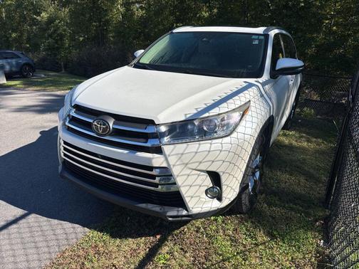 2018 Toyota Highlander Limited Platinum