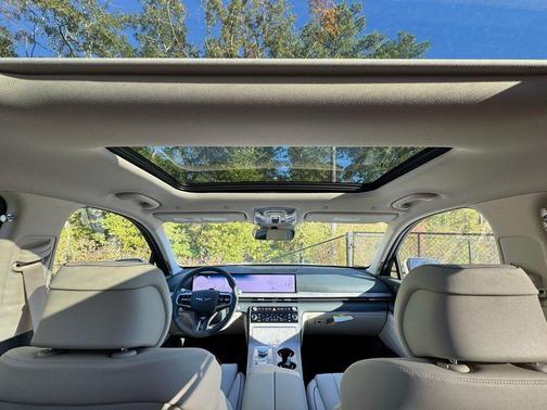 2026 Genesis GV80 2.5T