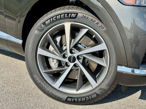 2026 Genesis GV80 2.5T