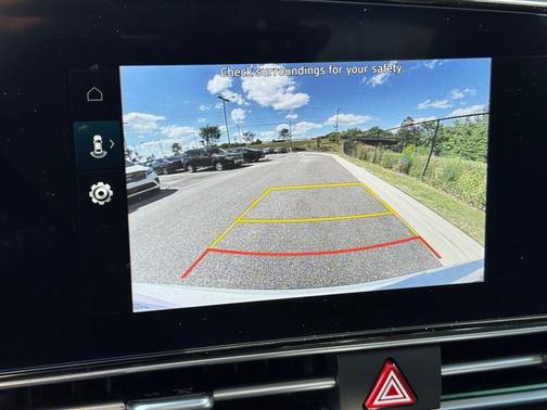 2025 Hyundai ELANTRA HEV Limited