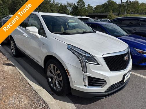 2020 Cadillac XT5 Sport