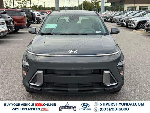 2026 Hyundai KONA SE