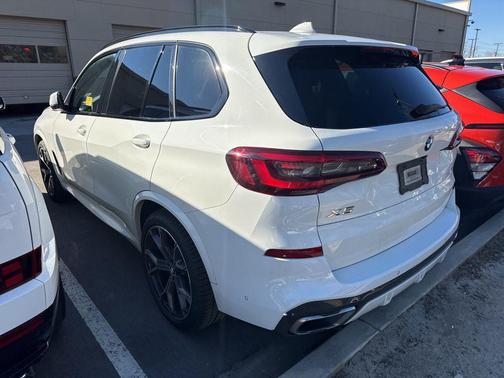 2021 BMW X5 sDrive40i