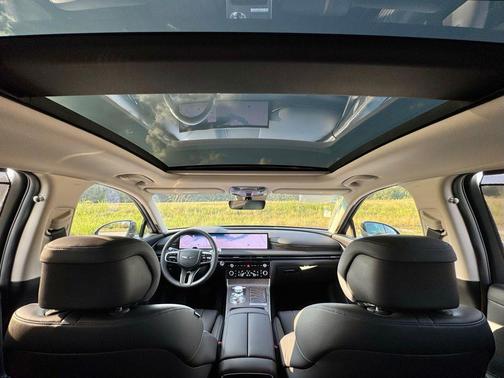 2026 Genesis G80 2.5T Advanced
