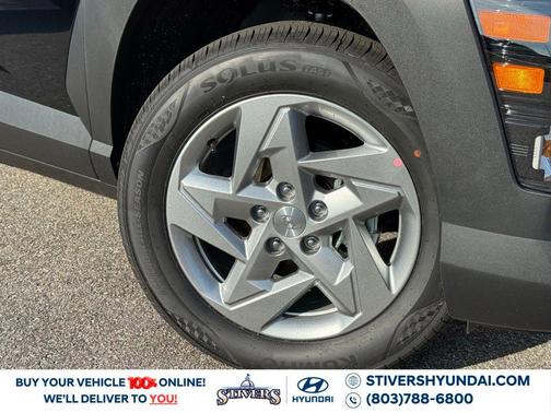 2026 Hyundai KONA SE