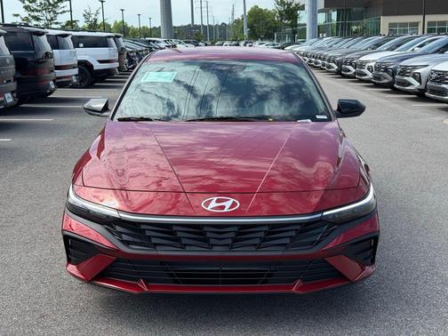2025 Hyundai ELANTRA Sport
