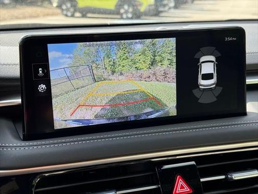2025 Genesis G70 2.5T RWD