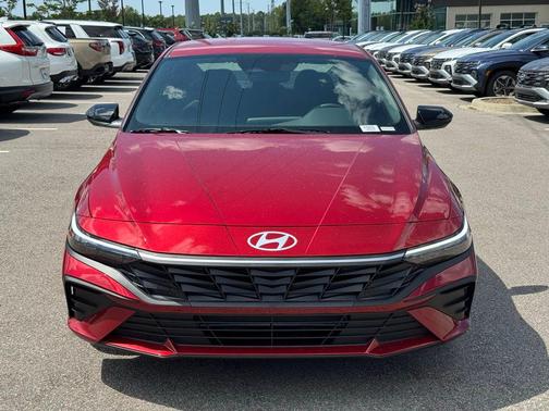 2025 Hyundai ELANTRA Sport