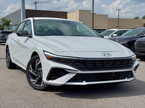 2025 Hyundai ELANTRA Sport