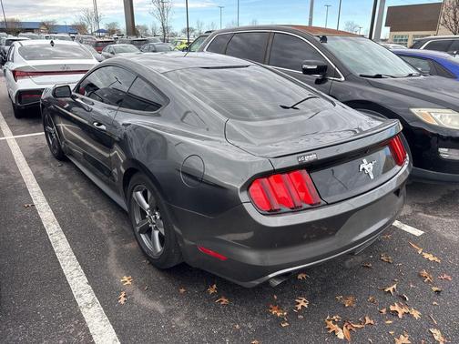2016 Ford Mustang V6