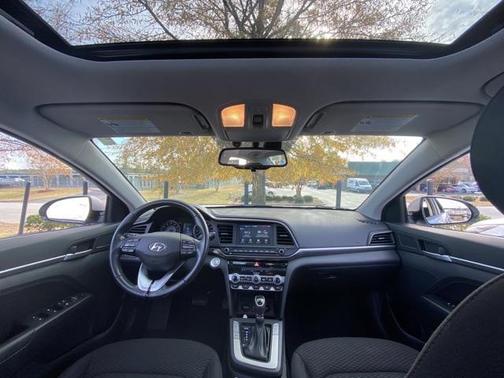 2019 Hyundai ELANTRA Value Edition