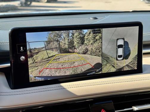 2026 Genesis G70 2.5T RWD Prestige