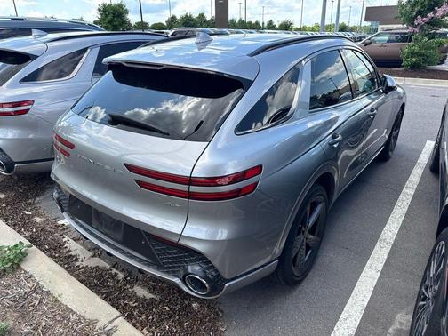 Savile Silver 2023 Genesis GV70 2.5T AWD