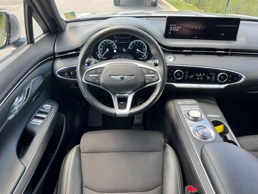 Savile Silver 2023 Genesis GV70 2.5T AWD