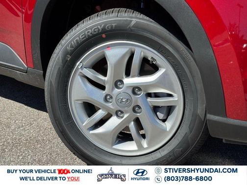 2025 Hyundai VENUE SE