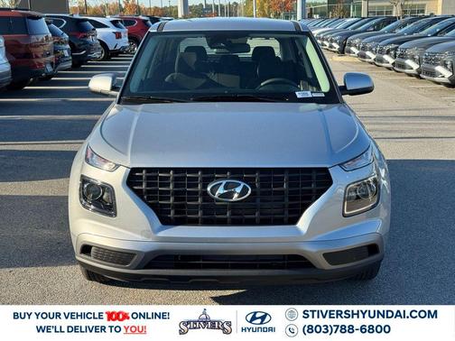 2026 Hyundai VENUE SE