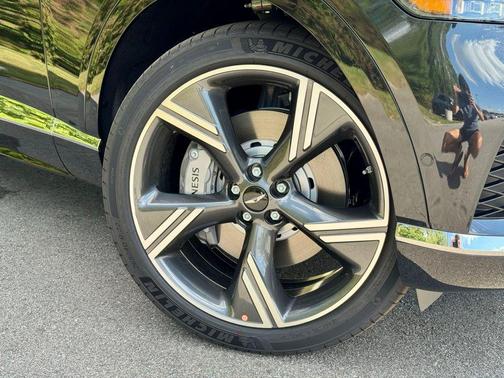 2026 Genesis GV80 2.5T