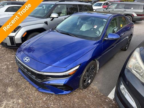 2025 Hyundai ELANTRA HEV Limited