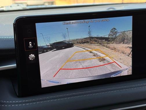 2022 Genesis G70 2.0T RWD