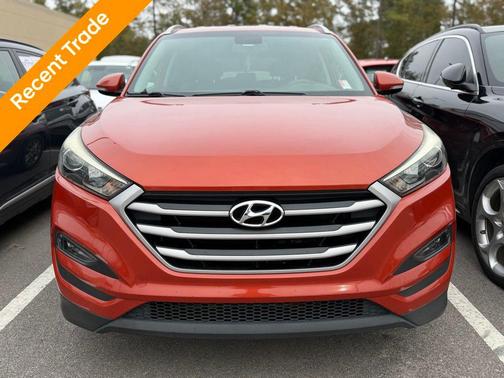 2017 Hyundai TUCSON SE Plus