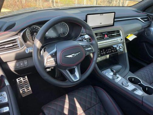 2024 Genesis G70 3.3T RWD Sport Advanced