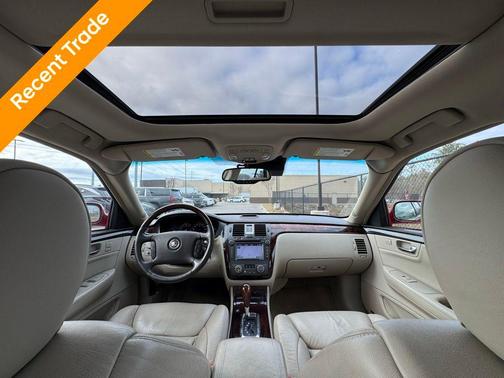 2010 Cadillac DTS Premium Collection