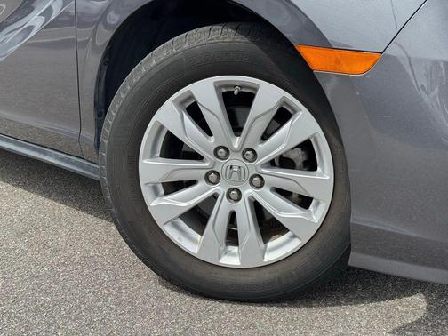 Modern Steel Metallic 2018 Honda Odyssey LX