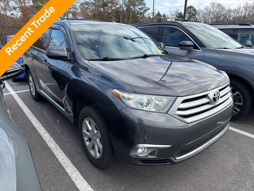 2013 Toyota Highlander SE