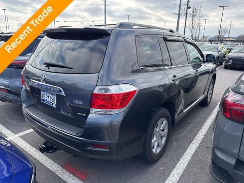 2013 Toyota Highlander SE