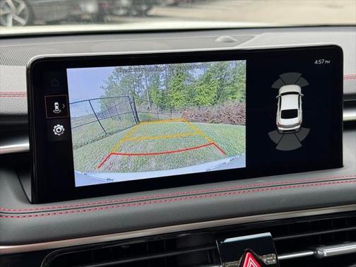 2025 Genesis G70 2.5T RWD