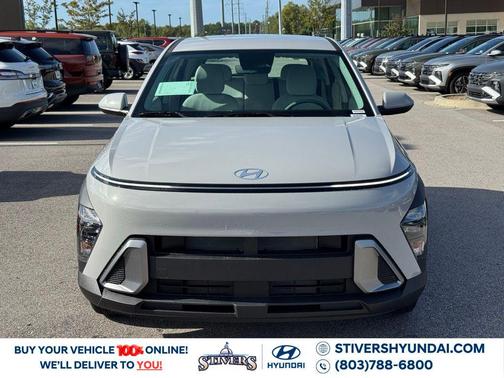 2026 Hyundai KONA SE