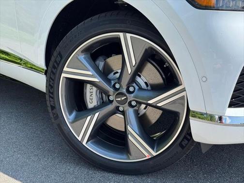 2025 Genesis GV80 2.5T