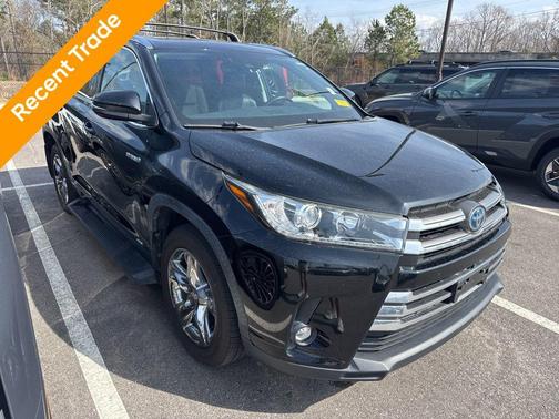 2019 Toyota Highlander Hybrid Platinum