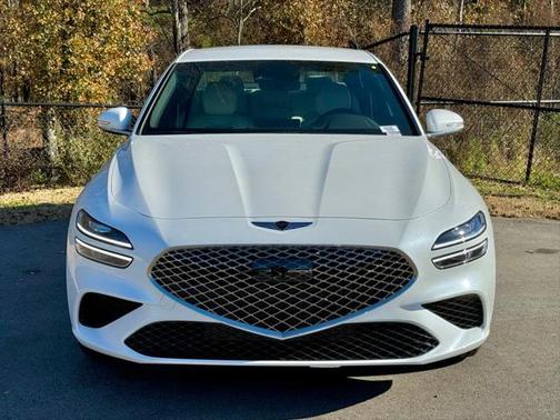 2025 Genesis G70 2.5T RWD