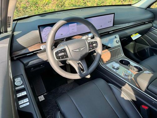2026 Genesis GV80 2.5T