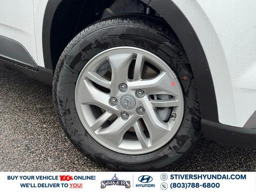 2026 Hyundai VENUE SE