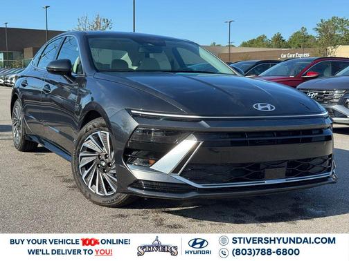 2025 Hyundai SONATA Hybrid SE