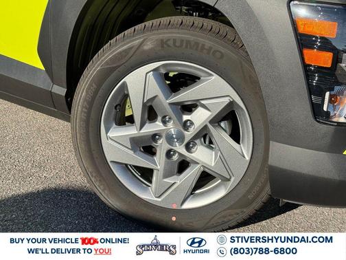 2026 Hyundai KONA SE