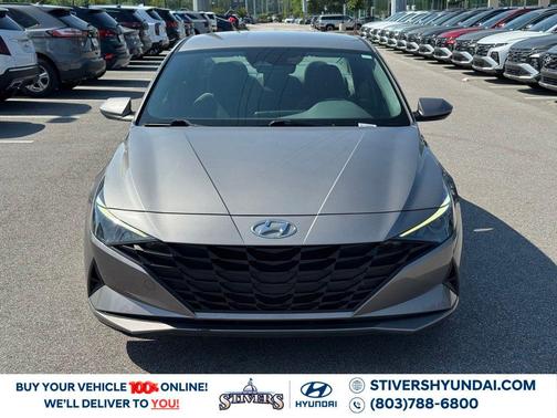 Fluid Metal 2022 Hyundai ELANTRA SEL
