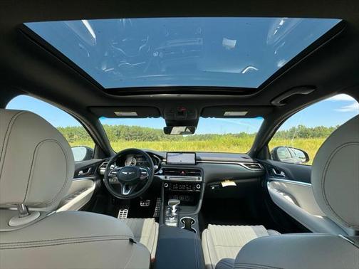 2025 Genesis G70 2.5T AWD