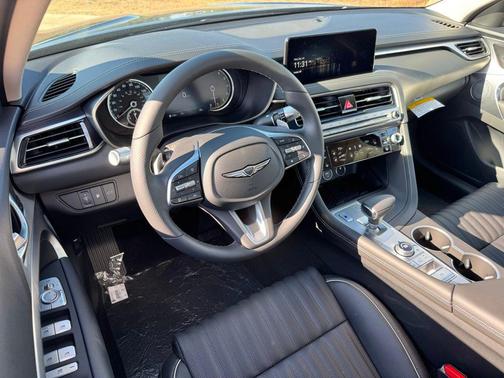 2026 Genesis G70 2.5T RWD Prestige