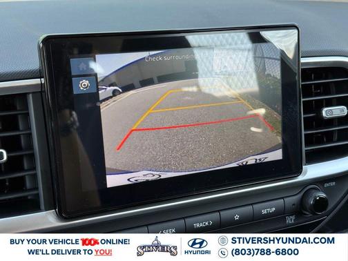 2025 Hyundai VENUE SE