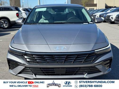 2025 Hyundai ELANTRA Limited