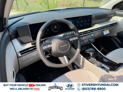Shimmering Silver 2026 Hyundai TUCSON SE