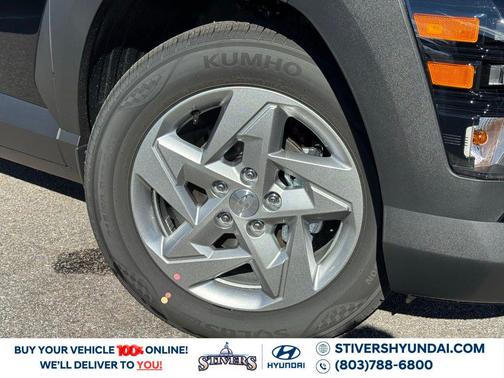 2026 Hyundai KONA SE